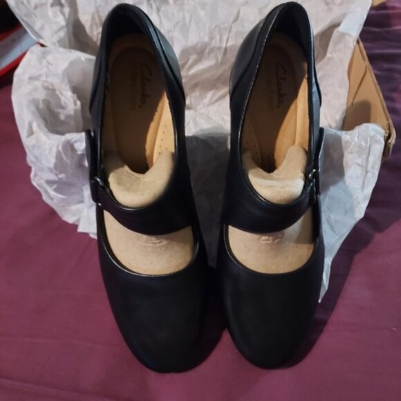 Clarks Collection Women's Black Emslie Lulin Mary Jane Pumps Size 9.5W NWT - Picture 2 of 8